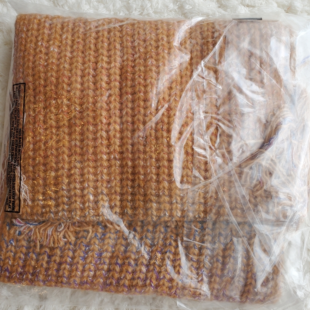 Anthropologie Celeste Ribbed Scarf - ombre neutral - Picture 6 of 8